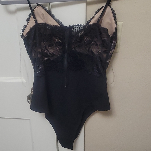 Black Bodysuite - Picture 2 of 2